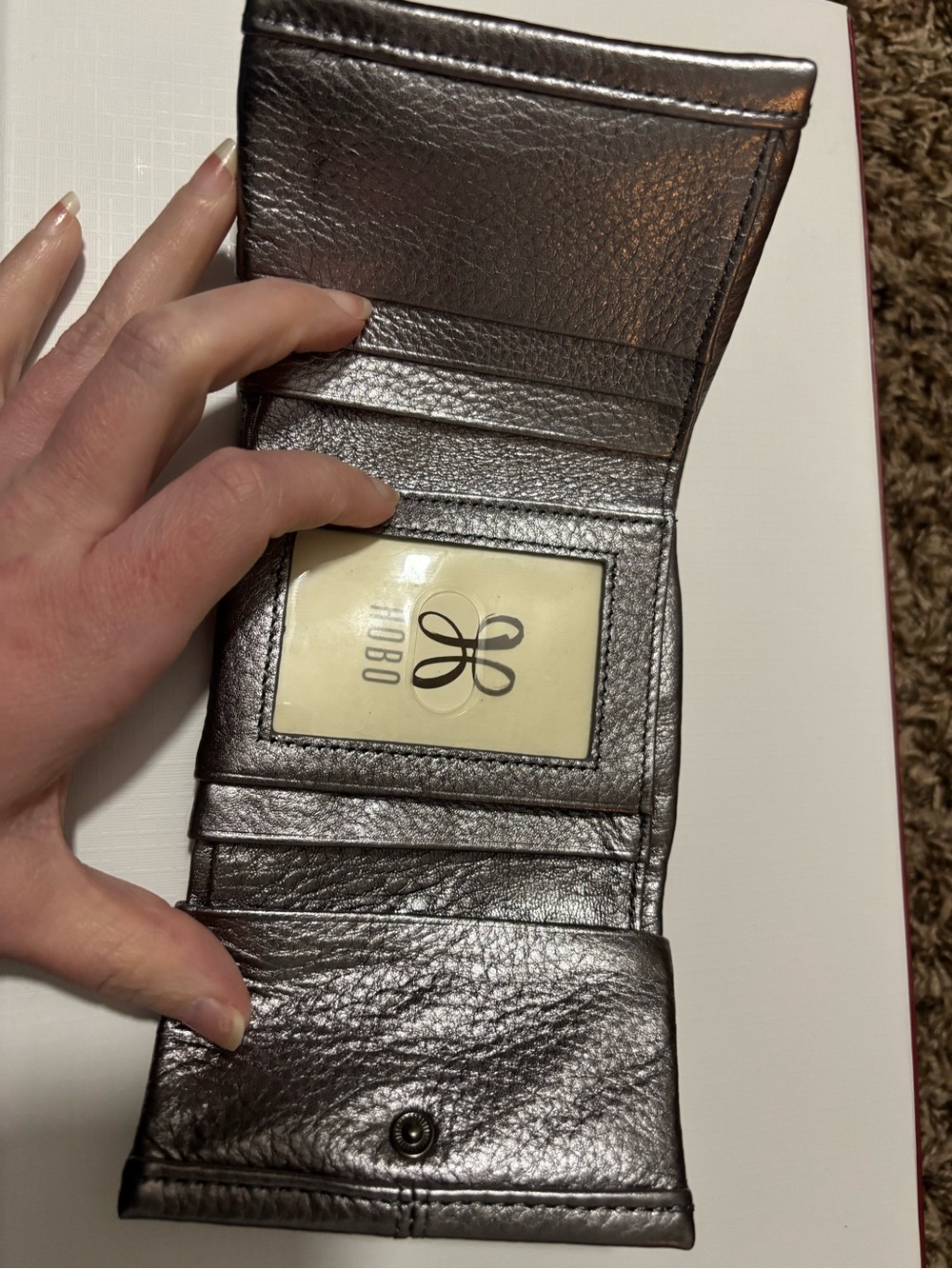 Hobo wallet Metallic silver color hobo trifold button - Picture 6 of 7
